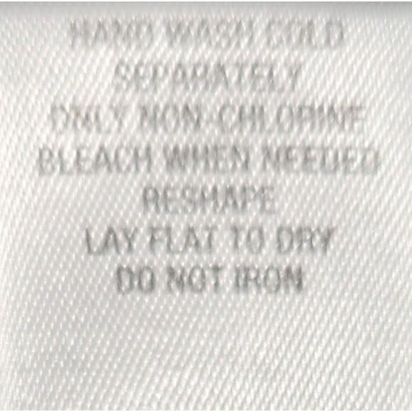 NWOT Dress Barn Plaid Long Sleeve With Sequins Around V-Neckline. - Picture 9 of 10